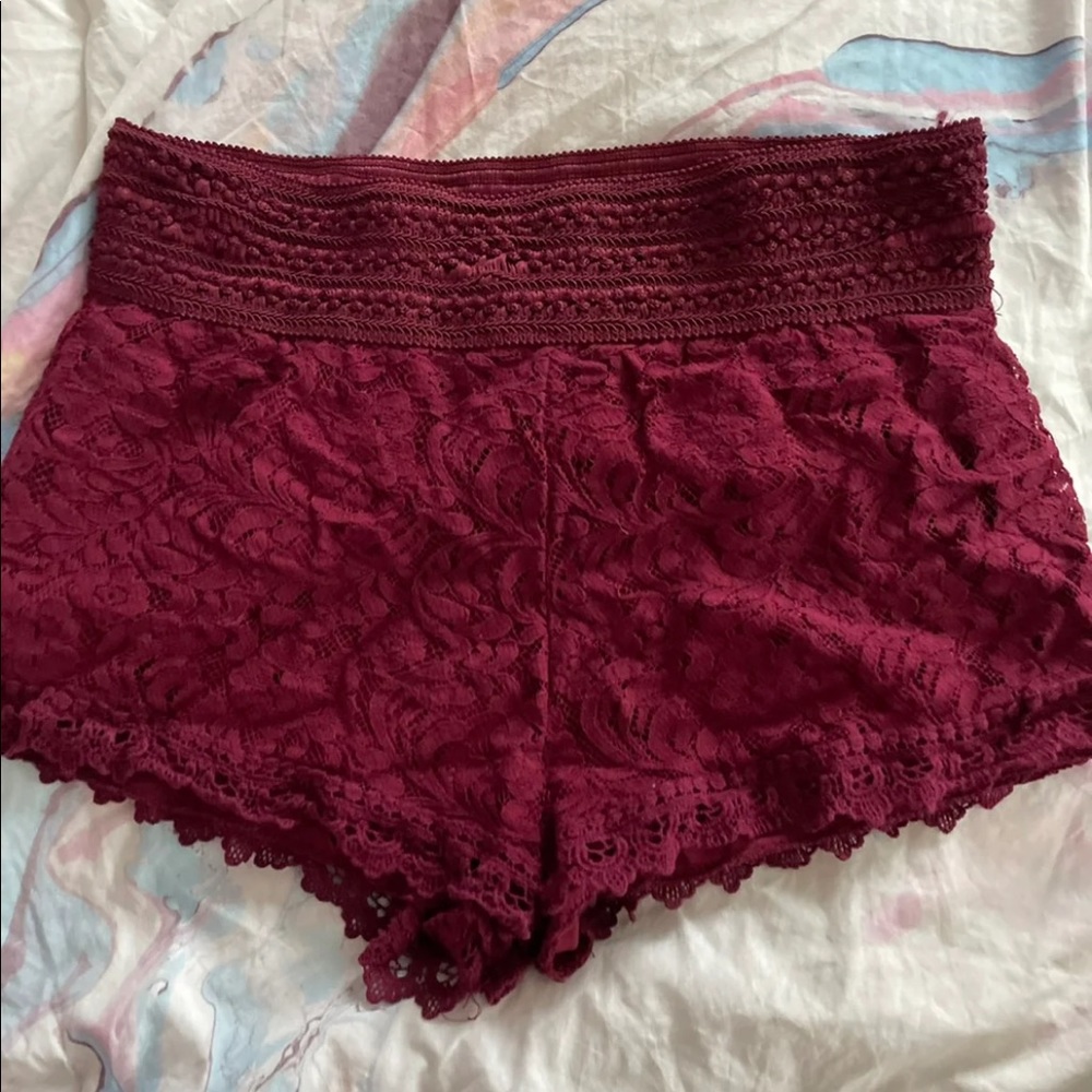 Lace high rise shorts